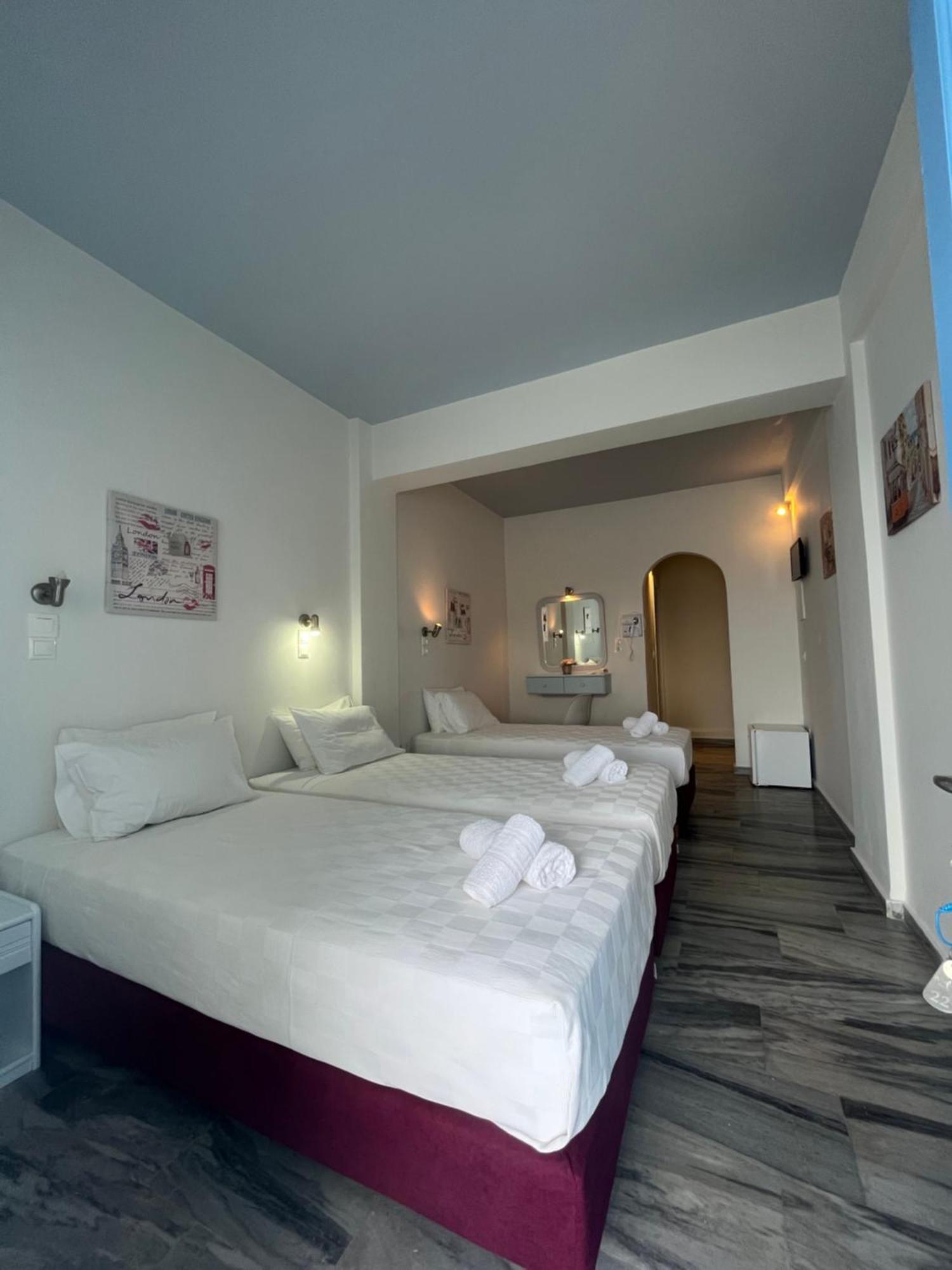 Hotel Petradi 이오스 코라 객실 사진
