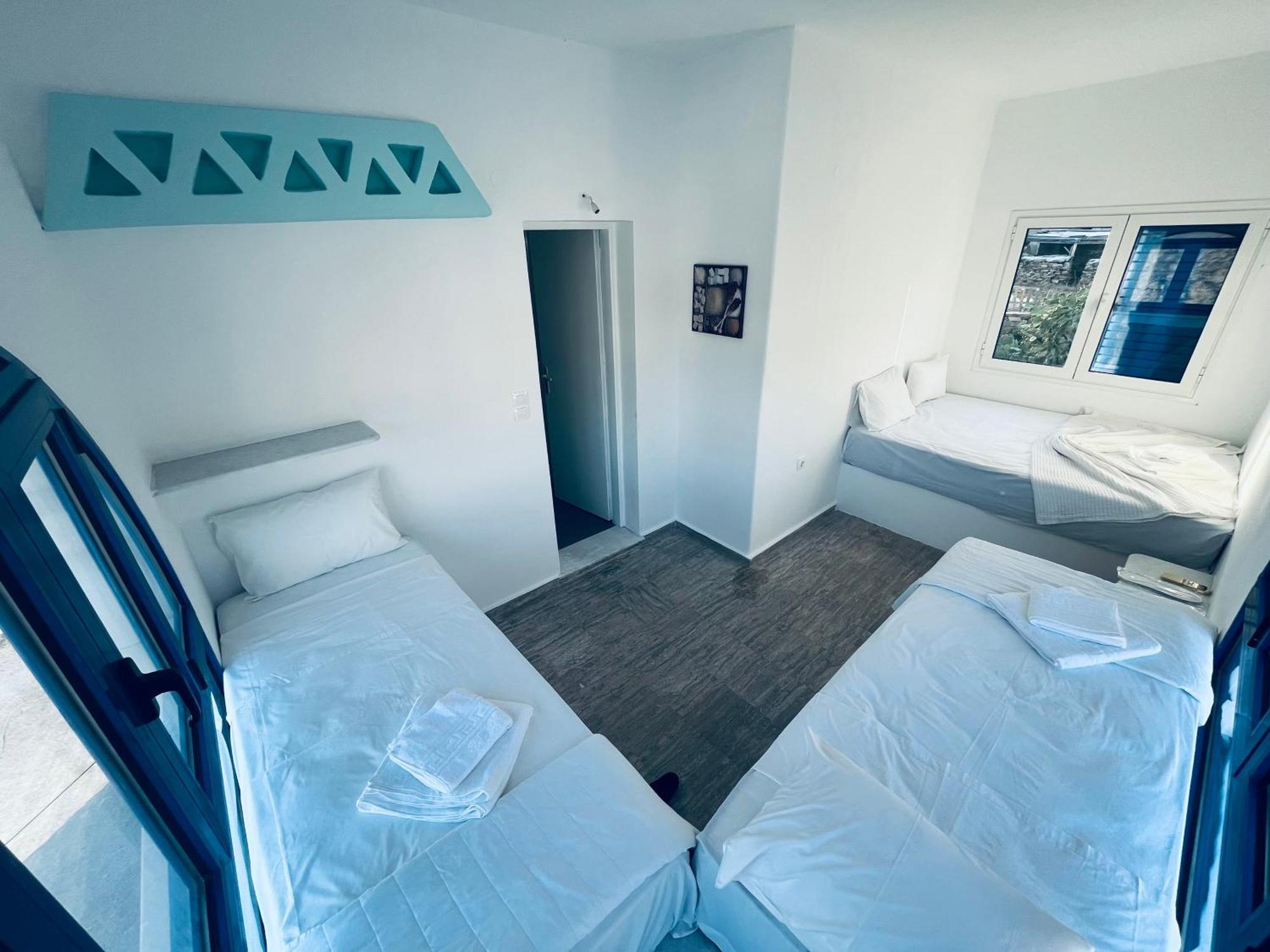 Hotel Petradi 이오스 코라 객실 사진